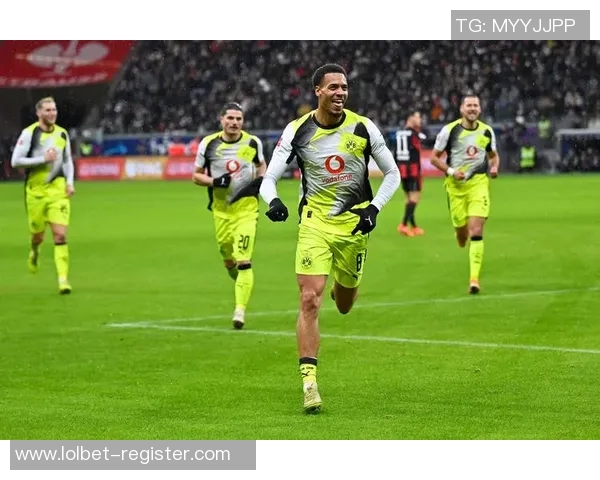 德甲激战：多特蒙德与国米平局红牌争议引发全场热议