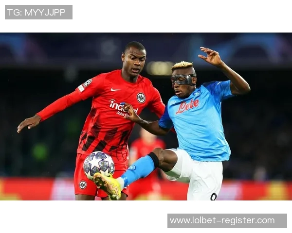 友谊赛精彩回顾：那不勒斯险胜多特蒙德引发全场热烈反响