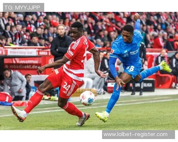 德甲惊现冷门巴黎圣日耳曼与热刺激战成平局引发全场热议