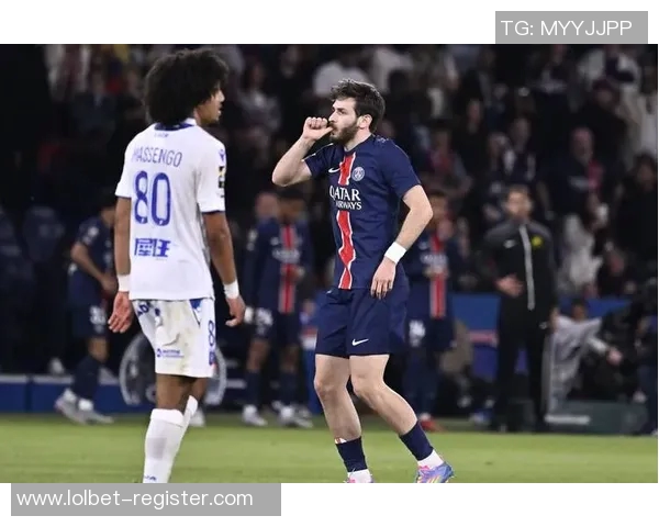 国王杯精彩对决AC米兰逆转巴黎圣日耳曼乌龙球成关键时刻